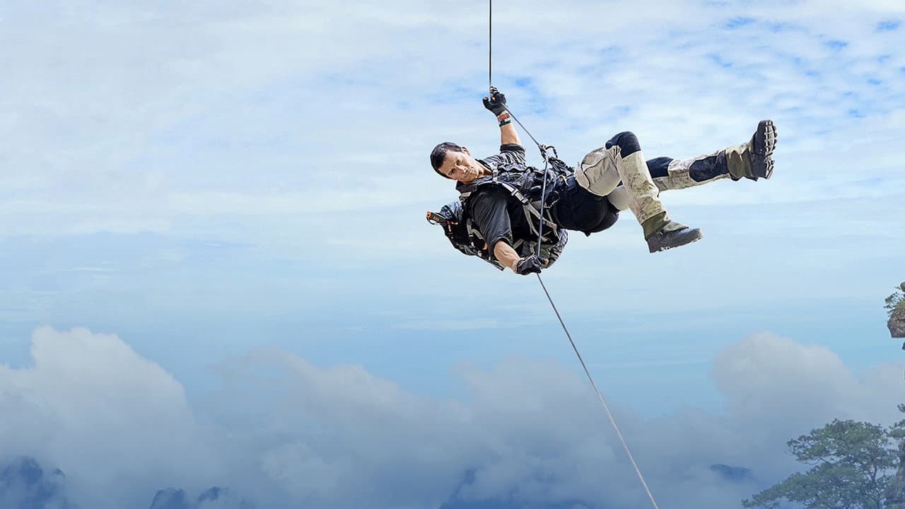 Szene aus Bear Grylls - Stars am Limit