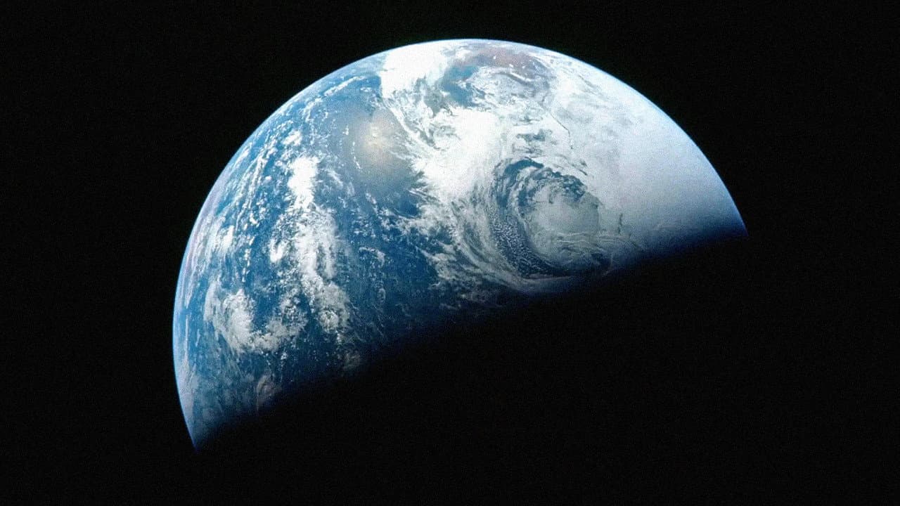 Szene aus Apollo 13: Überleben