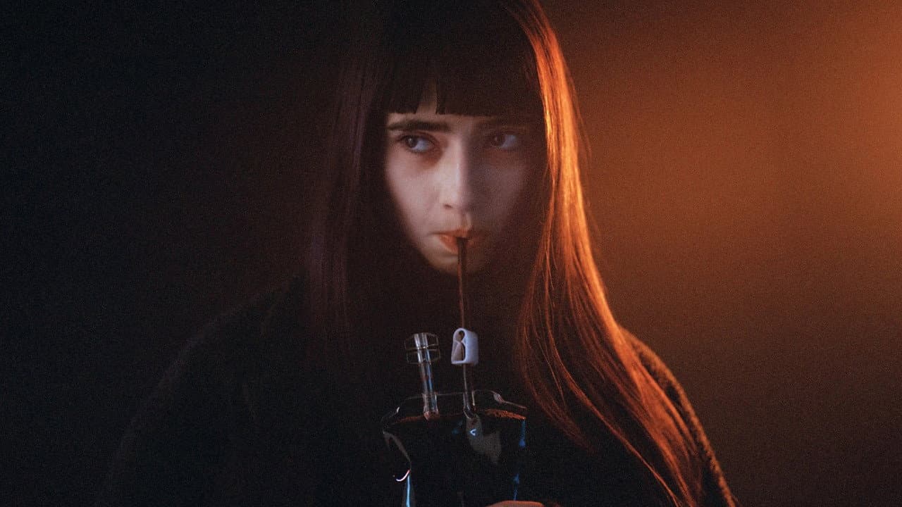 Szene aus Feinfühlige Vampirin sucht lebensmüdes Opfer
