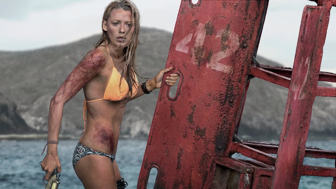 Szene aus The Shallows: Gefahr aus der Tiefe