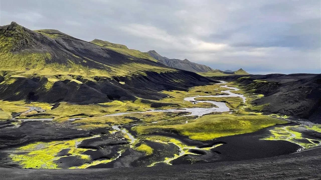 Szene aus Island - Reise zum Ursprung der Erde