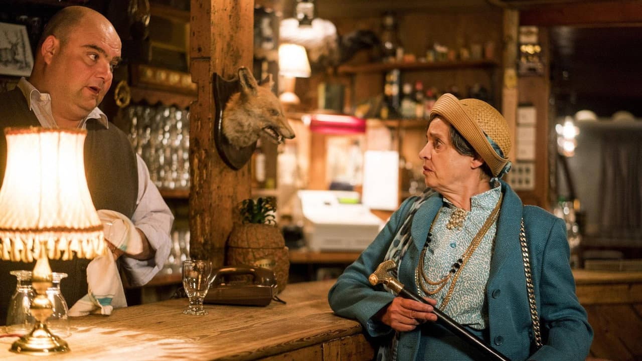 Szene aus Inspektor Jury spielt Katz und Maus