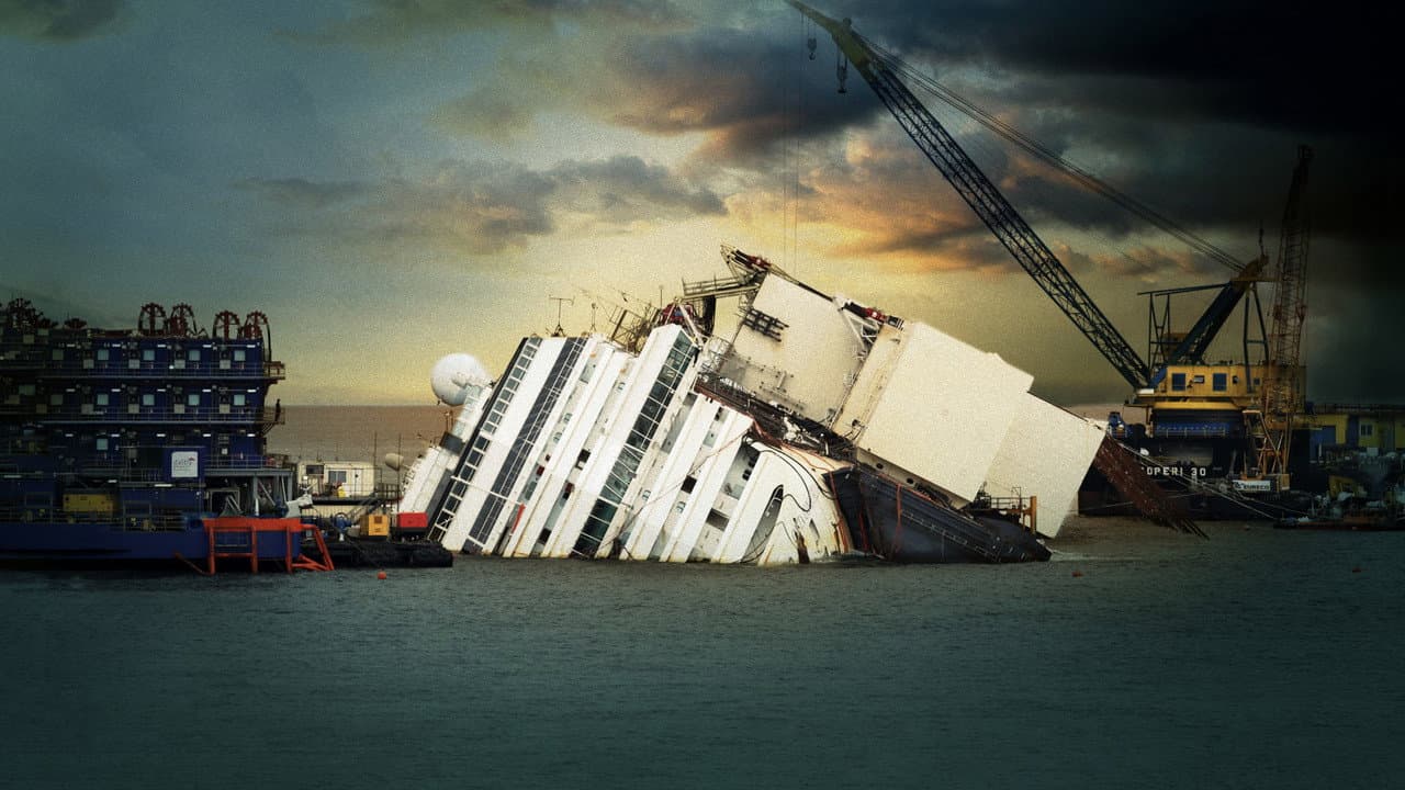 Szene aus Die Bergung der Costa Concordia