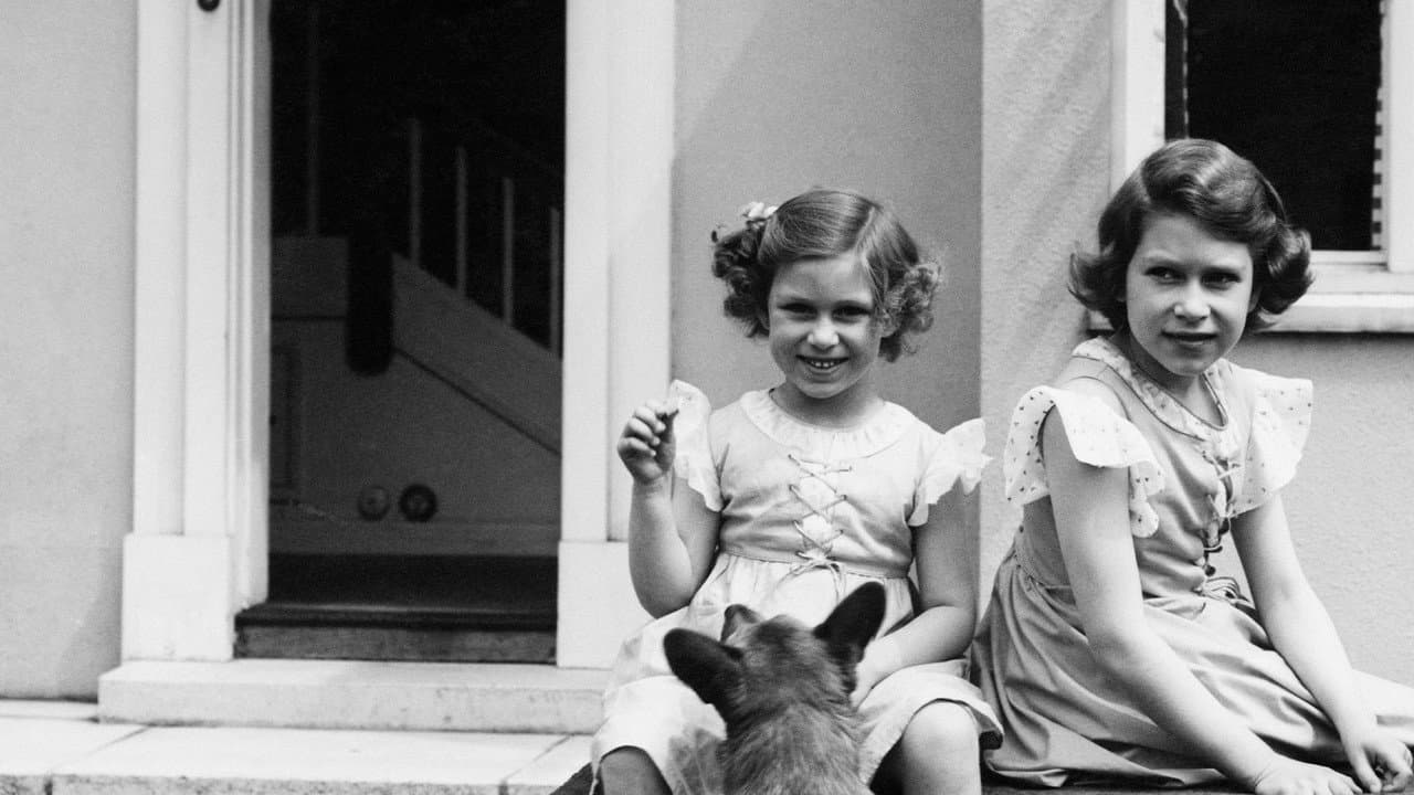 Szene aus Elizabeth & Margaret: A Tale of Two Sisters
