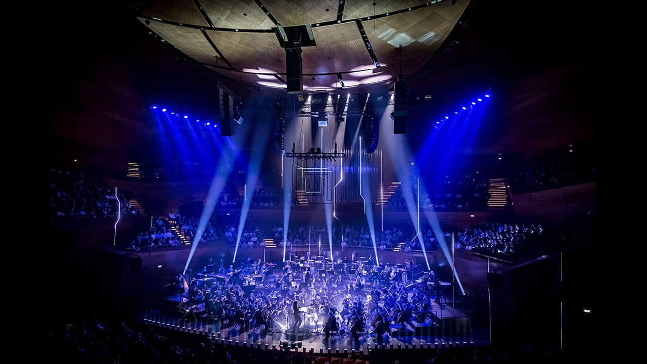 Szene aus Galaxymphony - Danish National Symphony Orchestra