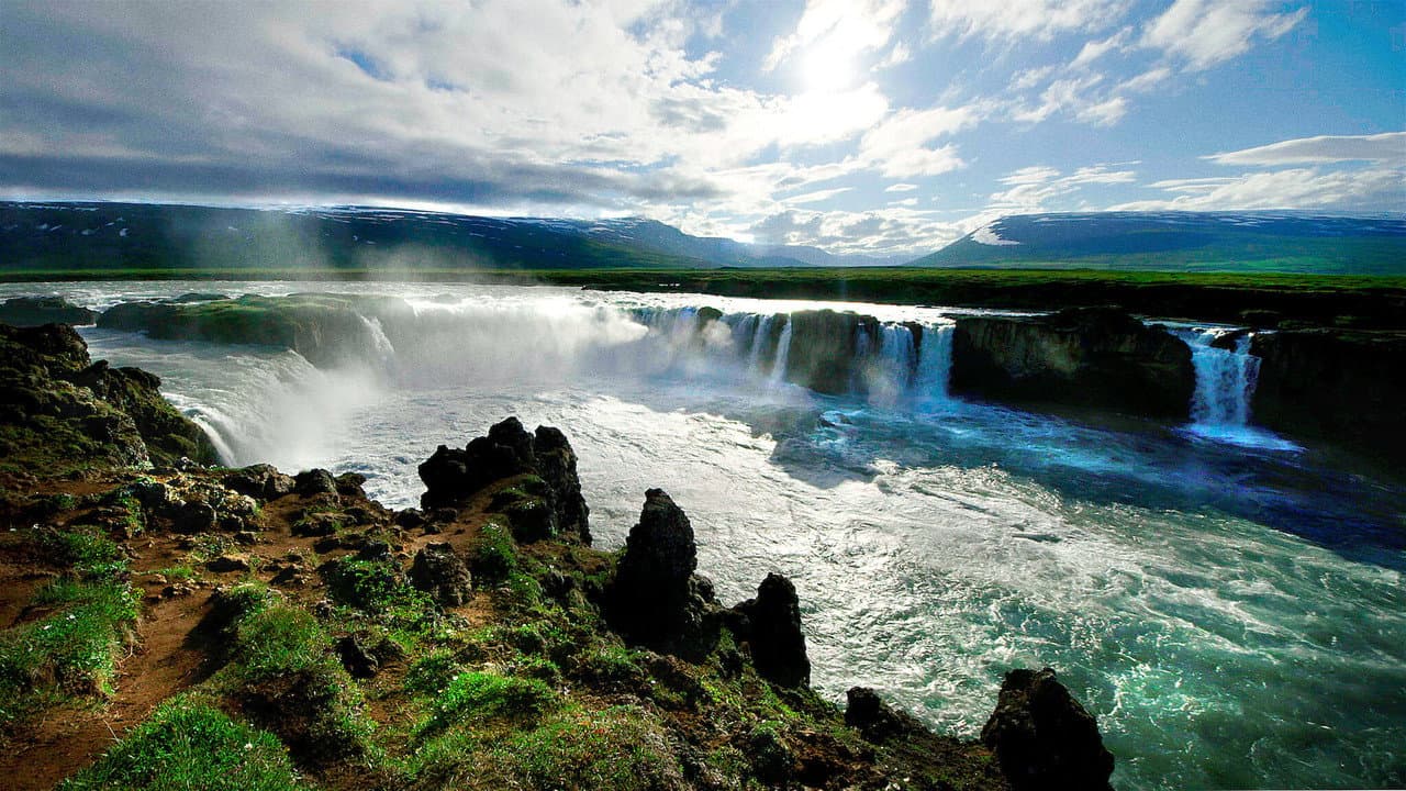 Szene aus Iceland: On Top of the World