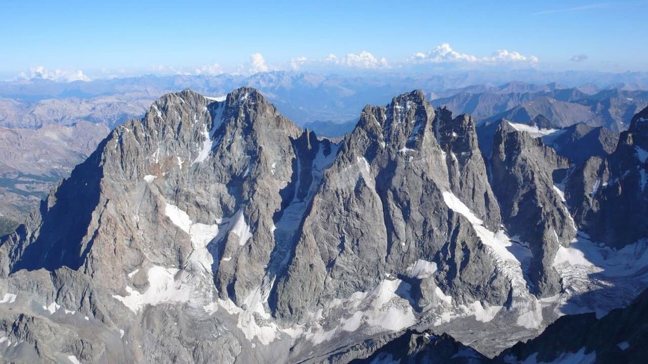 Szene aus Die Alpen von Oben