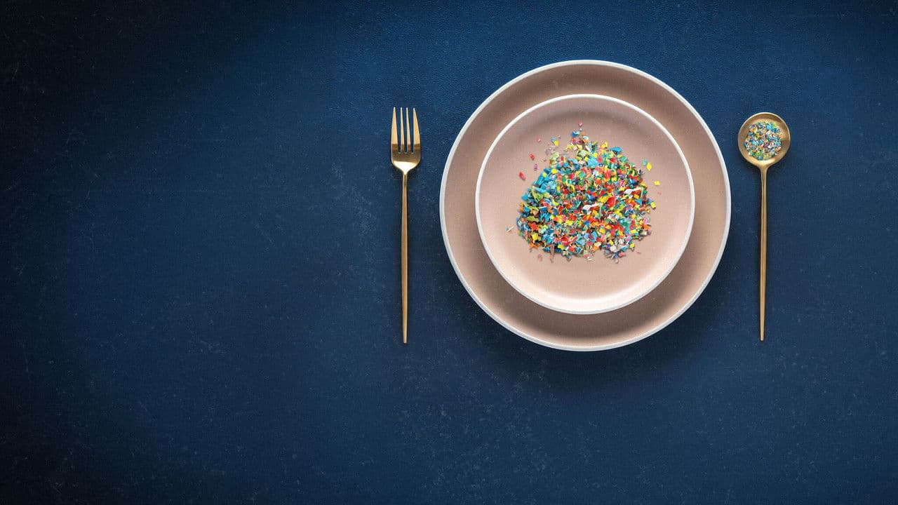 Szene aus The Plastic Detox – Gesundheitsrisiken durch Mikroplastik