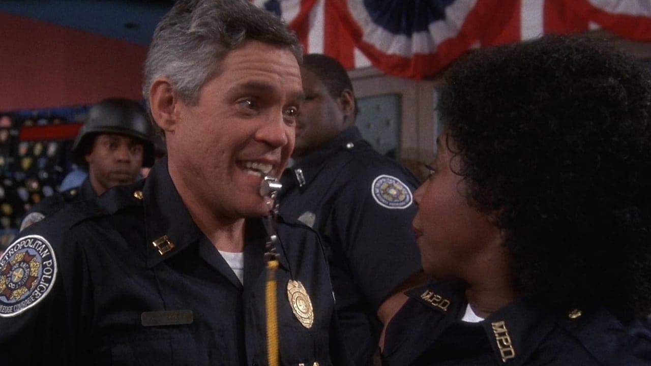 Szene aus Police Academy 5 - Auftrag Miami Beach
