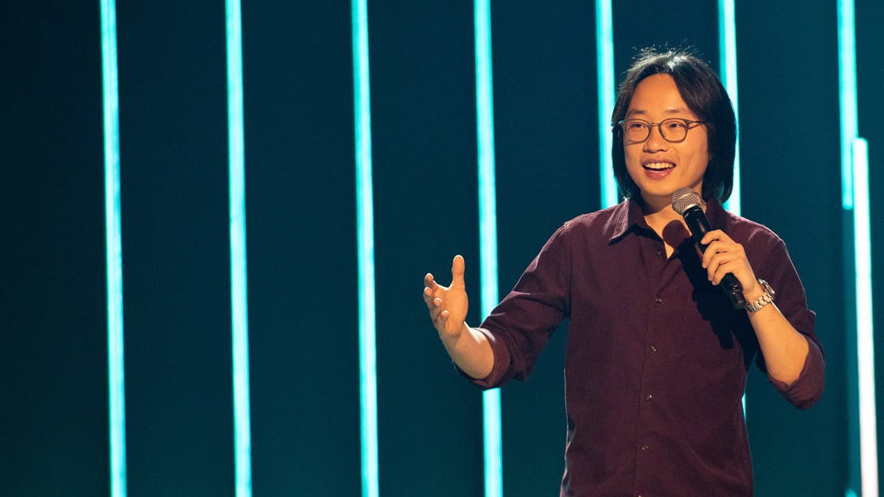Szene aus Jimmy O. Yang: Good Deal