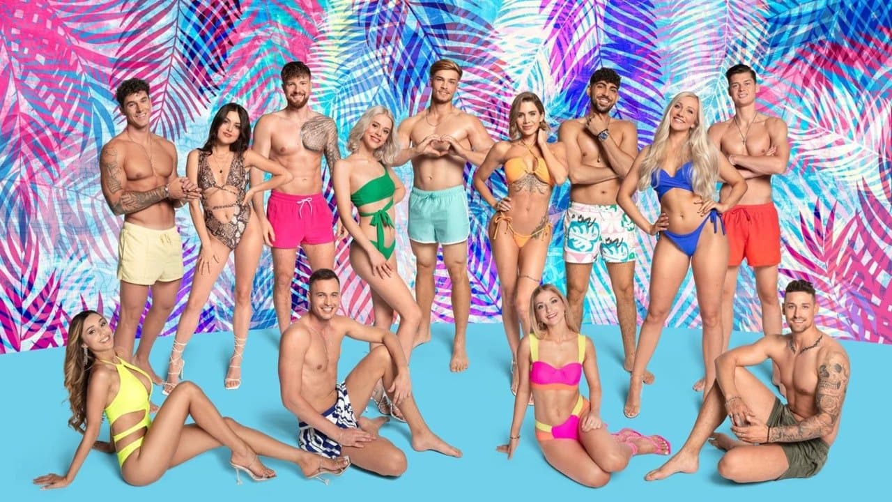Szene aus Love Island - Heiße Flirts & wahre Liebe