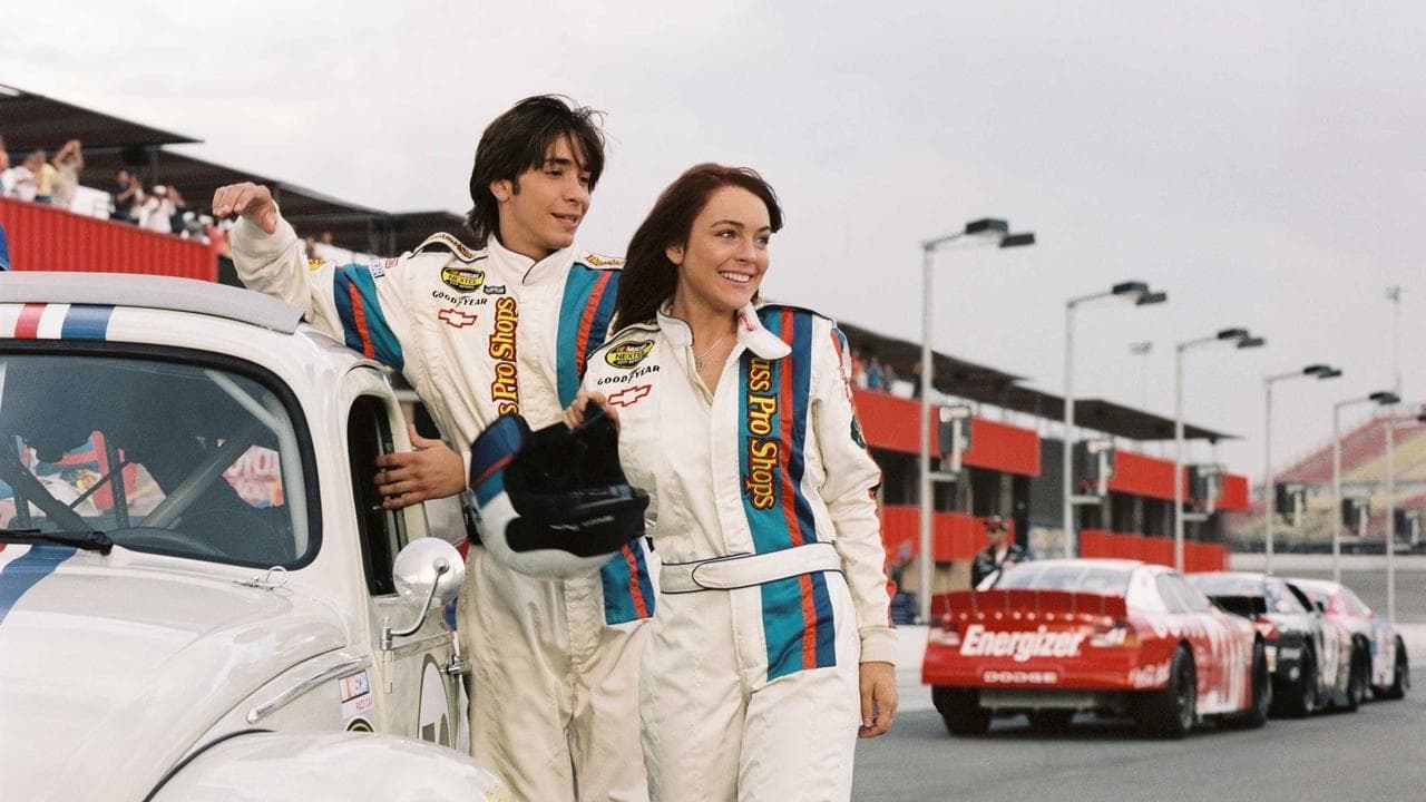 Szene aus Herbie Fully Loaded - Ein toller Käfer startet durch