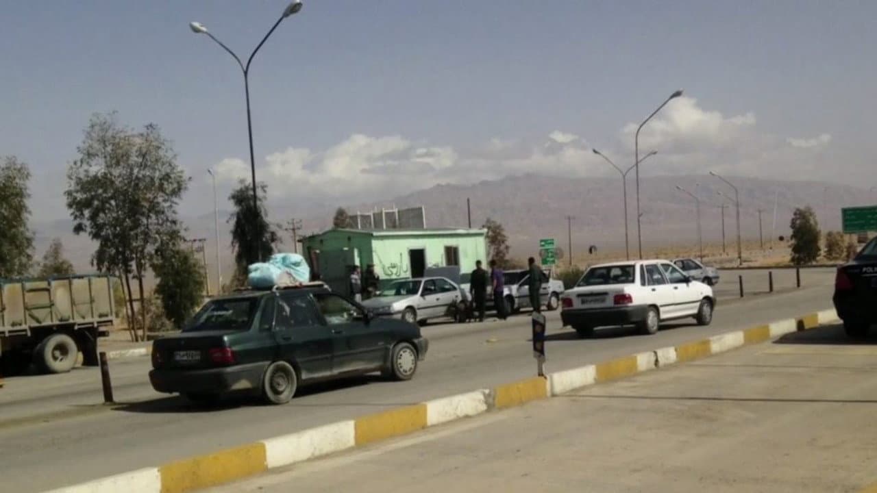 Szene aus Raving Iran