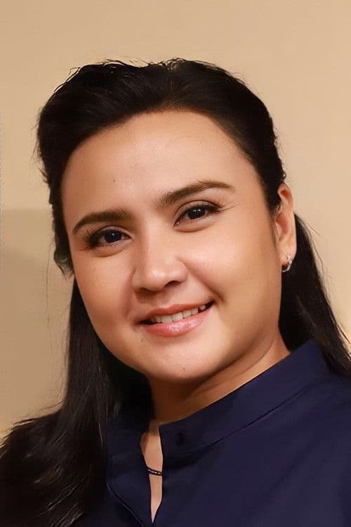 ธนพร แวกประยูร