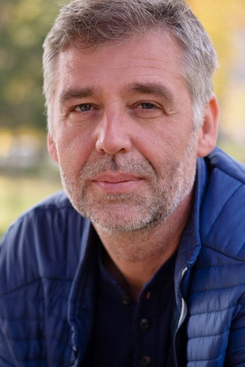 Виктор Божинов