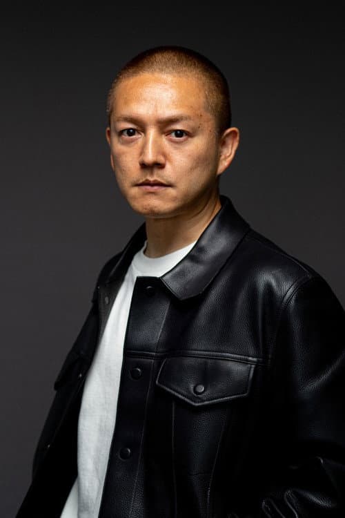 近浦啓
