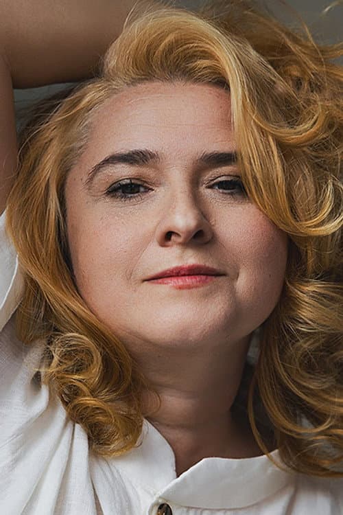 Ângela Ribeiro