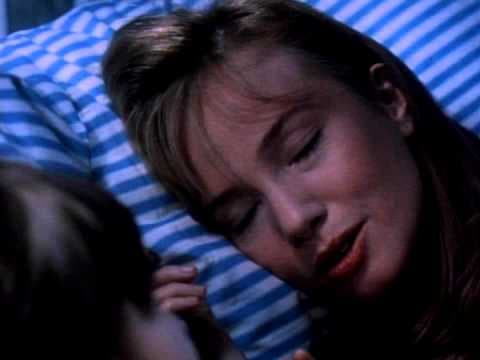 Trailer-Vorschau: Die Hand an der Wiege