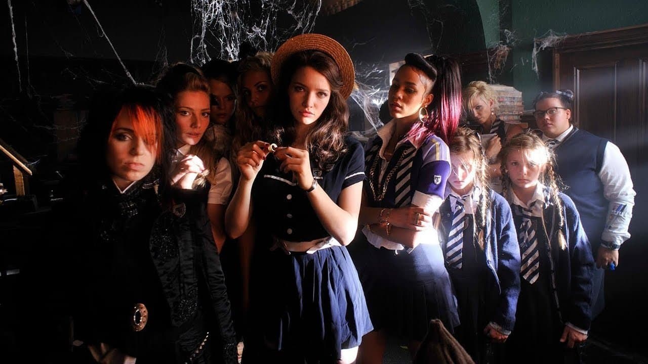 Szene aus Die Girls von St. Trinian 2 - Auf Schatzsuche