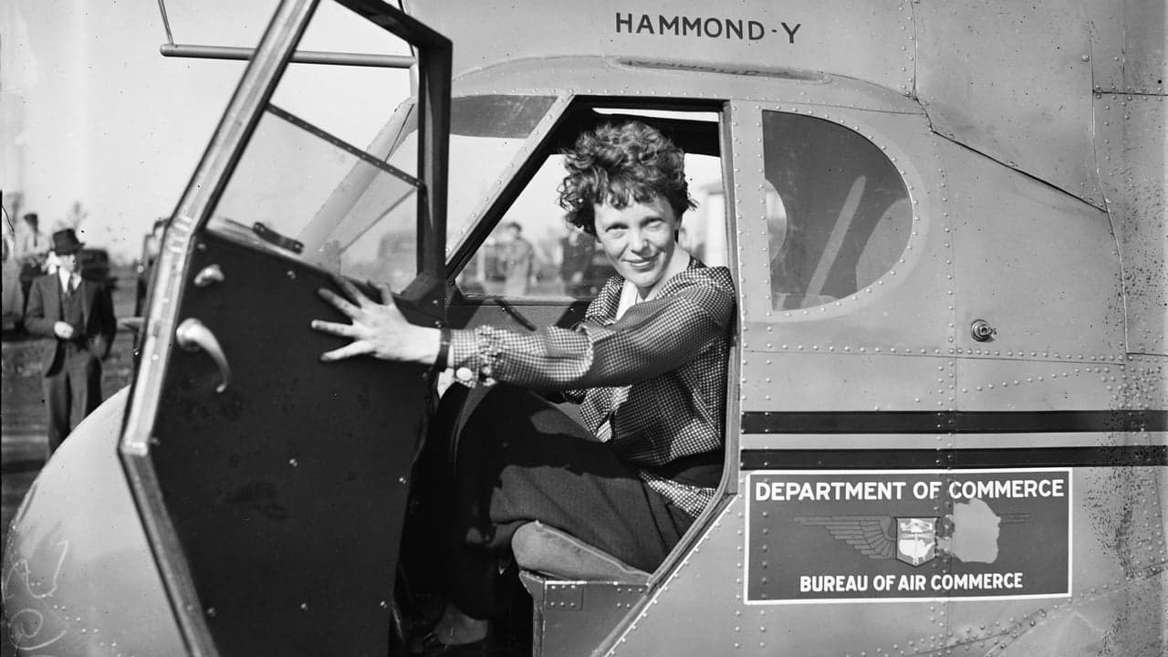 Szene aus Amelia Earhart - Suche nach einer Legende
