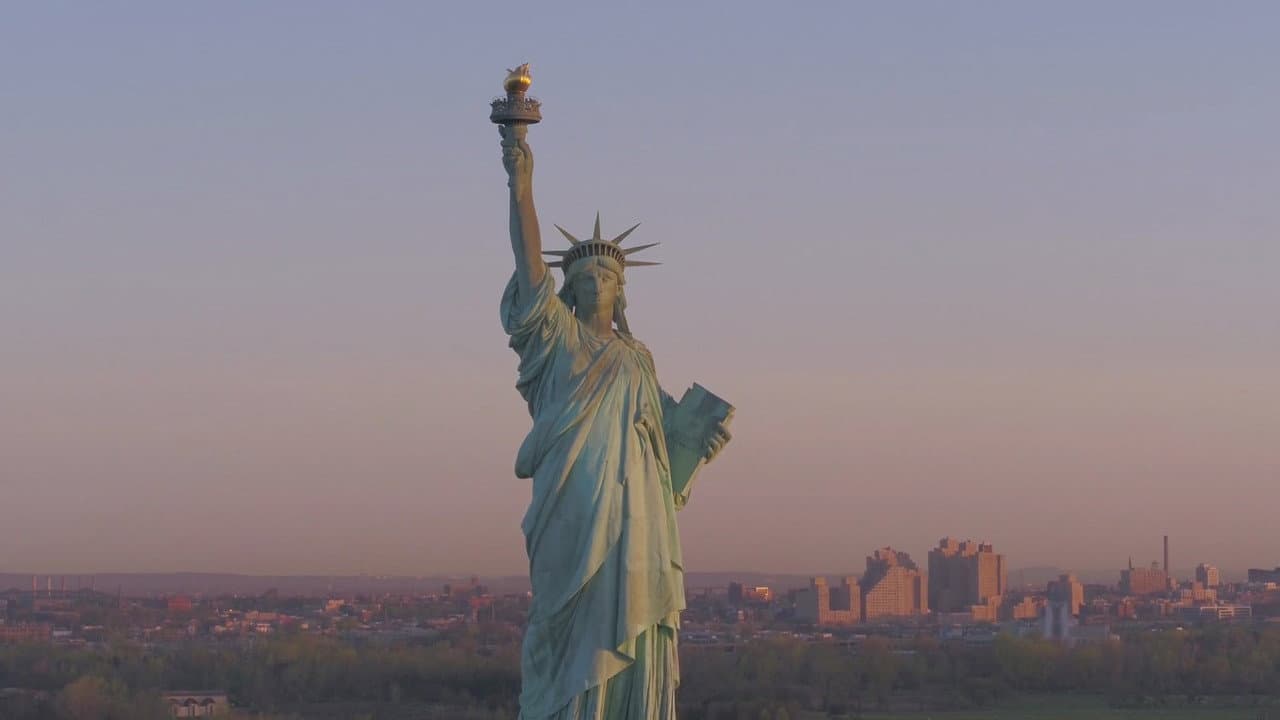 Szene aus Liberty: Mother of Exiles
