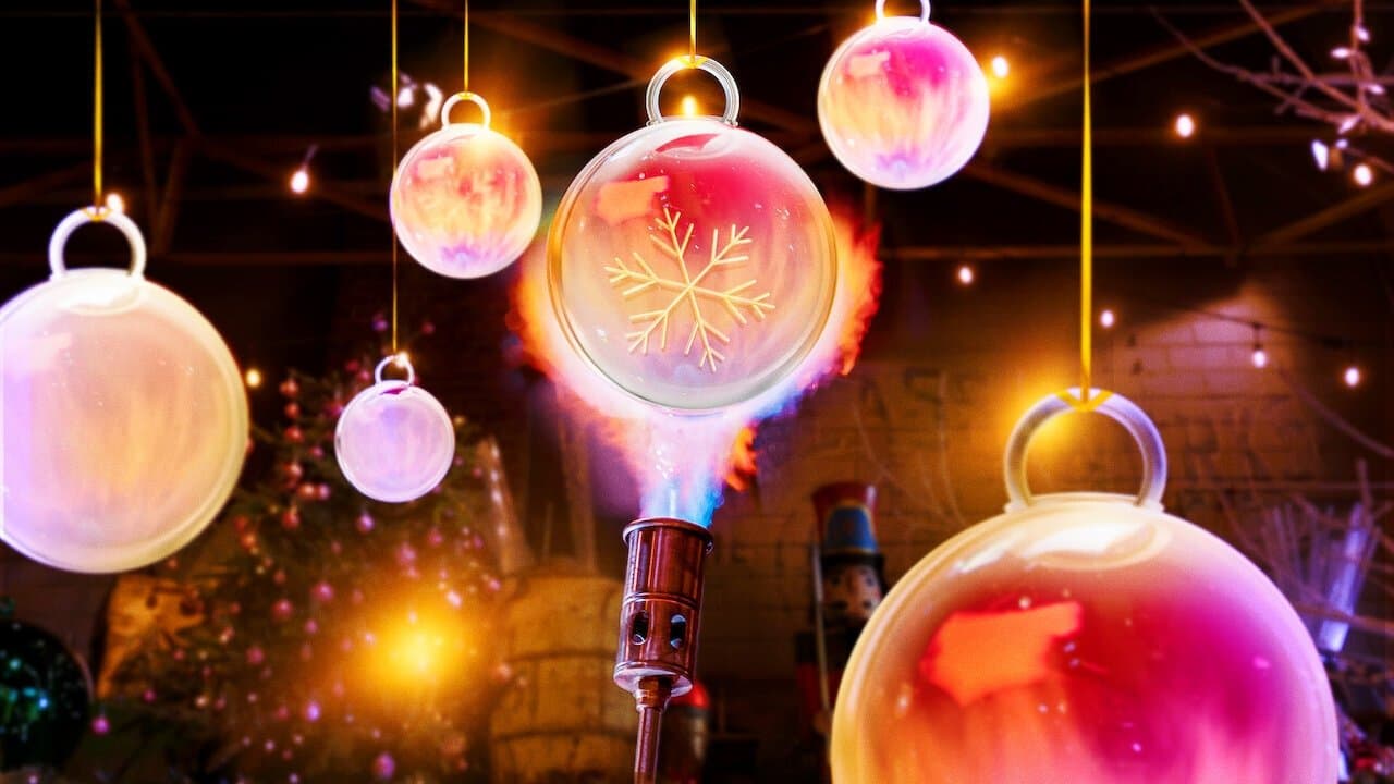 Szene aus Blown Away: Christmas