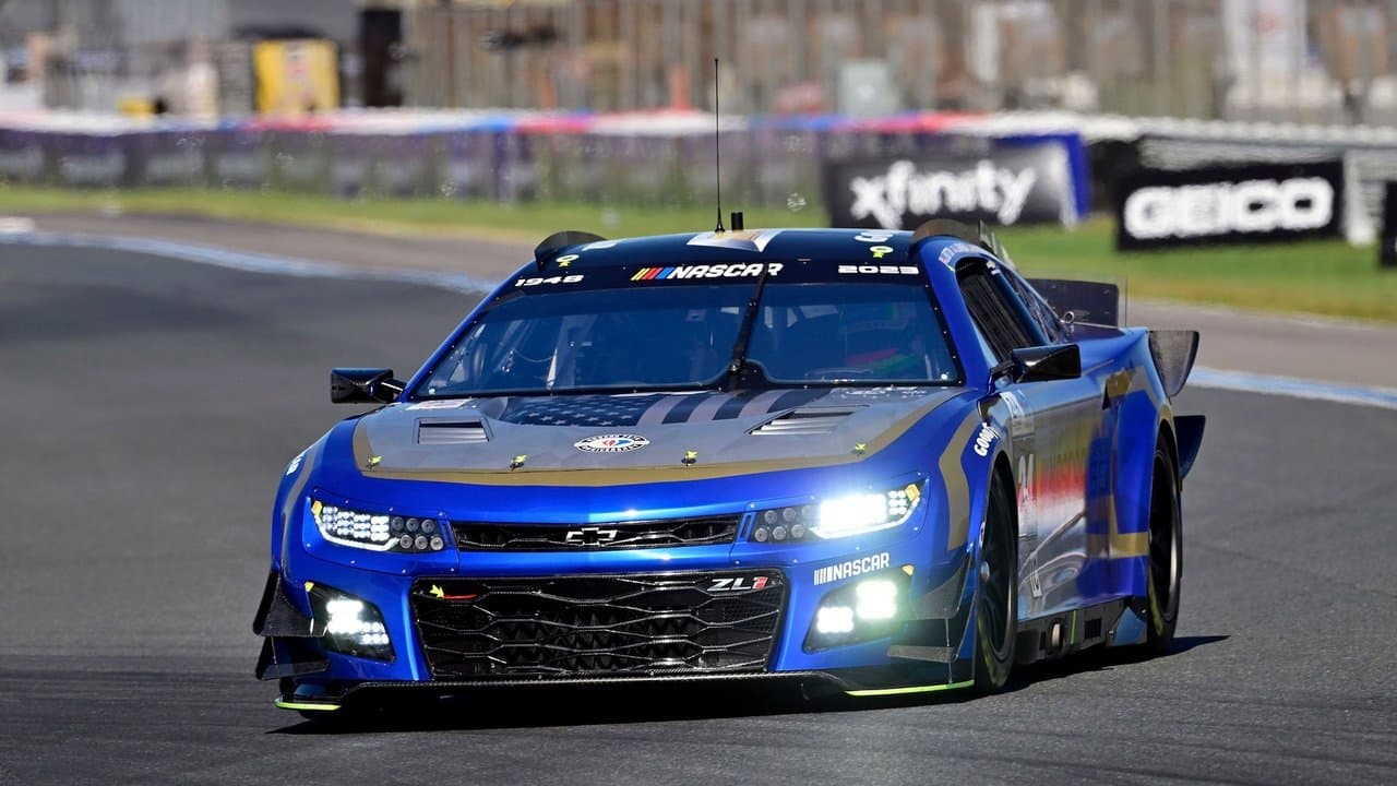 Szene aus American Thunder: NASCAR to Le Mans