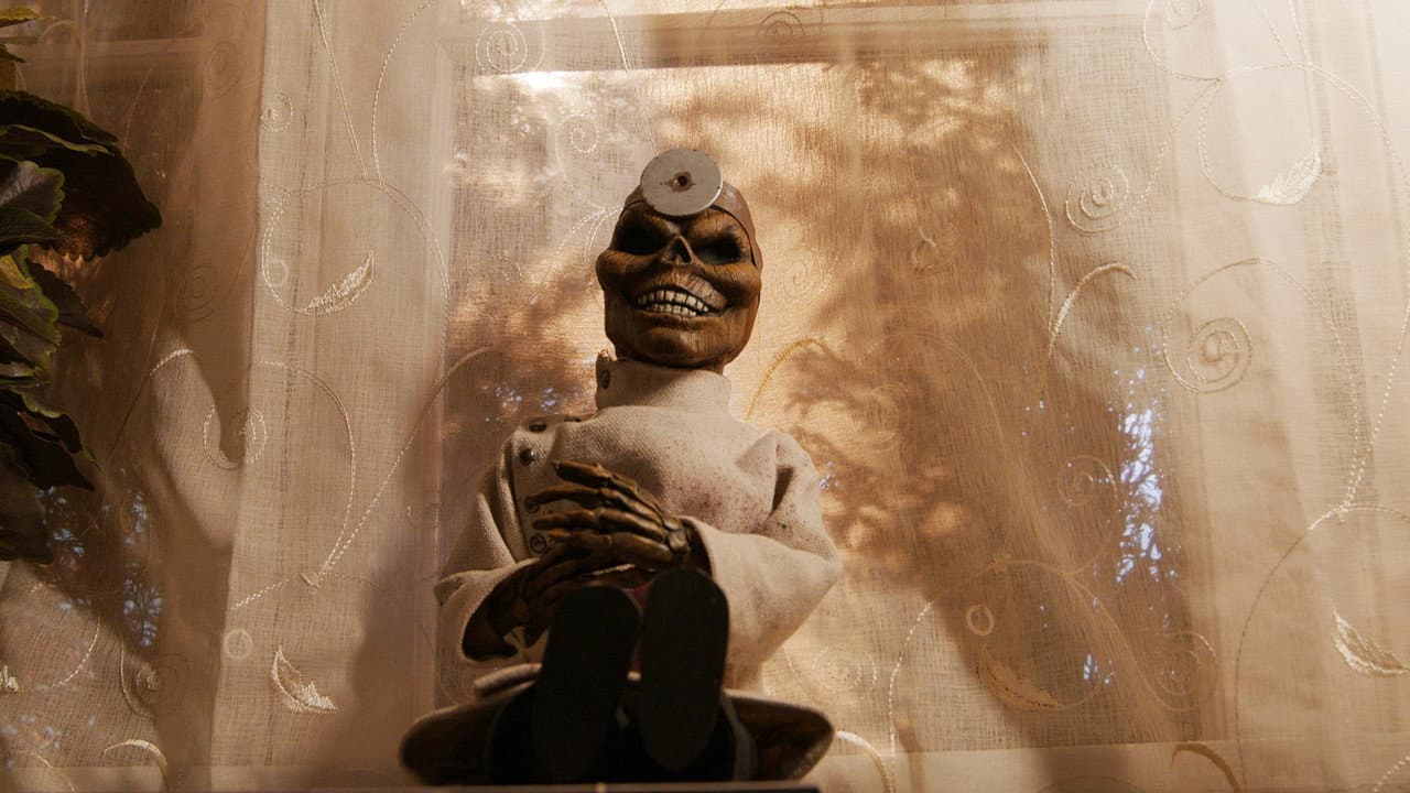 Szene aus Puppet Master: Doktor Death