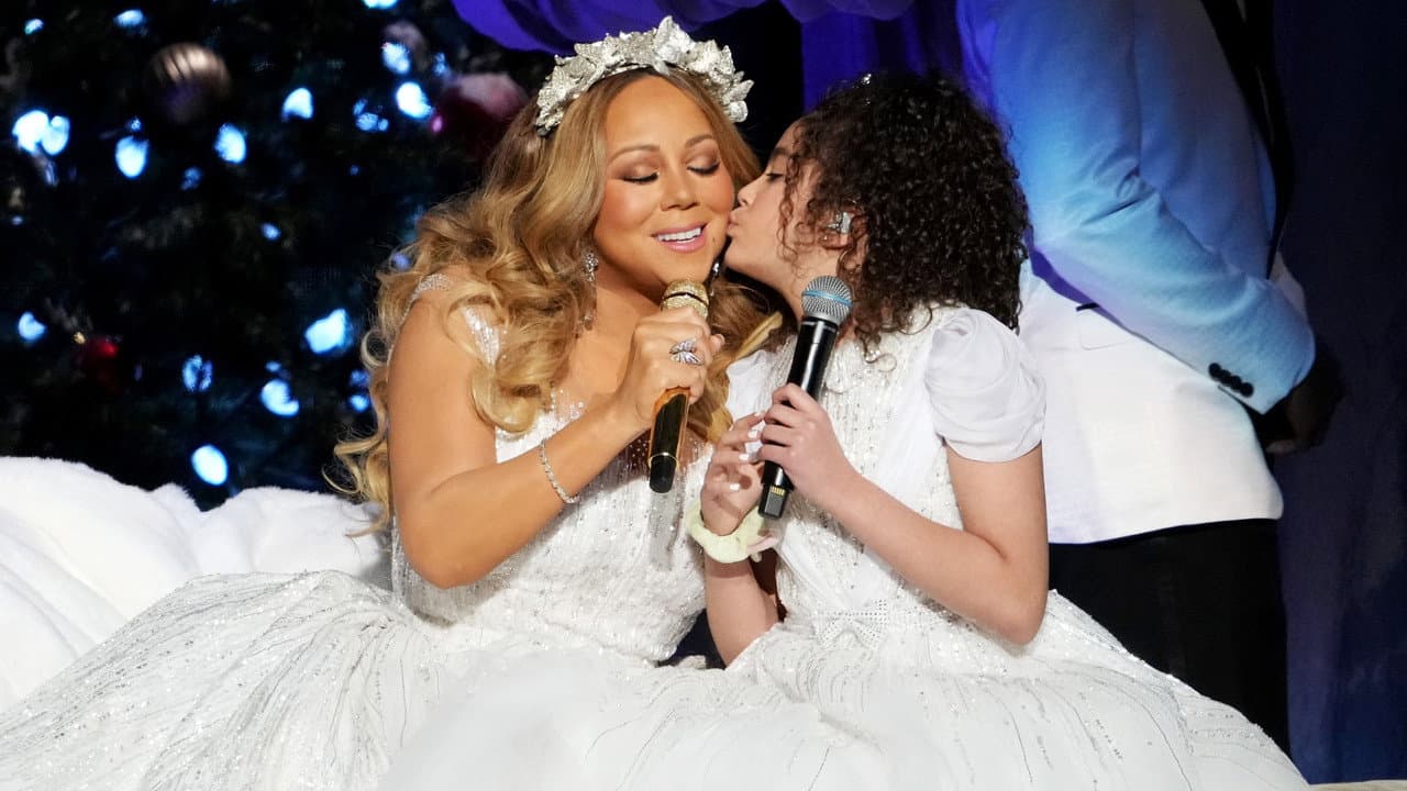 Szene aus Mariah Carey: Merry Christmas to All!