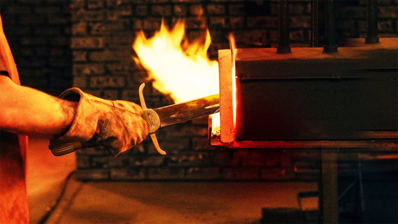 Szene aus Forged in Fire - Wettkampf der Schmiede